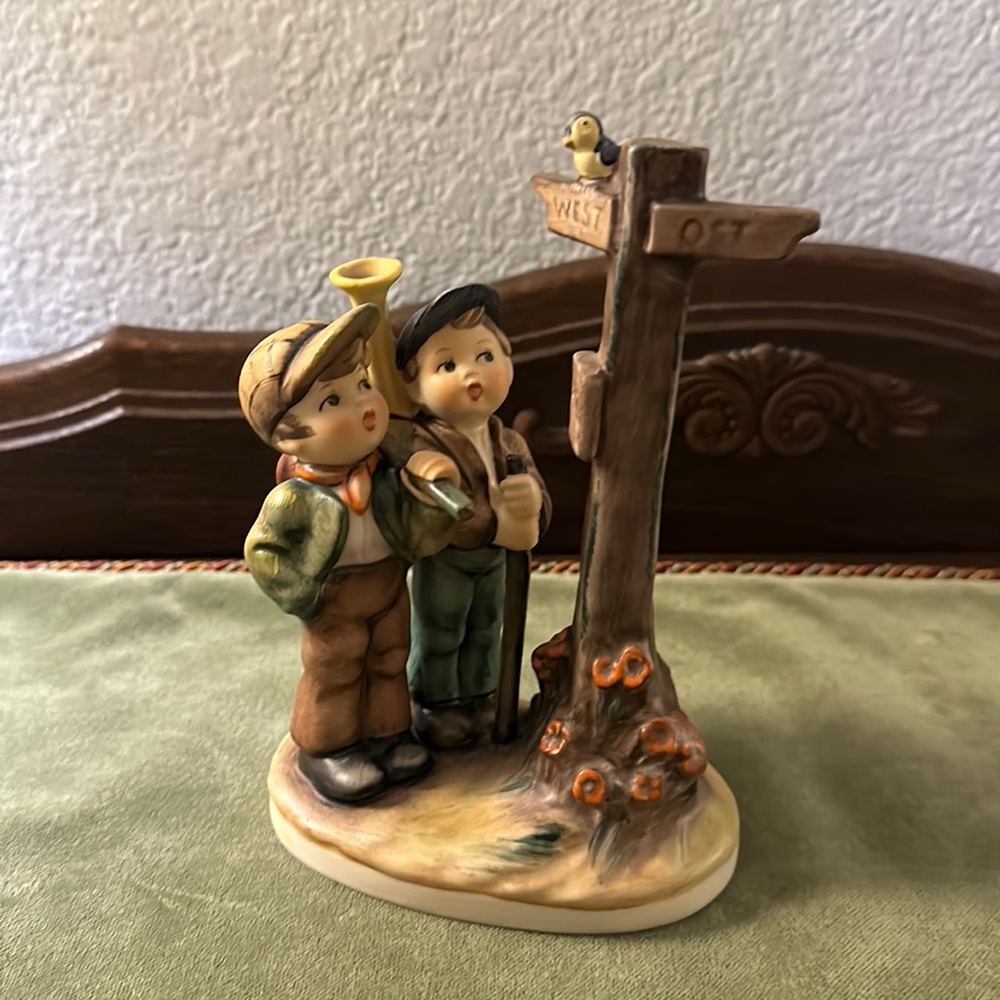 Hummel, figurine, 331